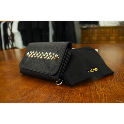 【STUDS LEATHER FLAP HALF WALLET】21AW014LAL*121