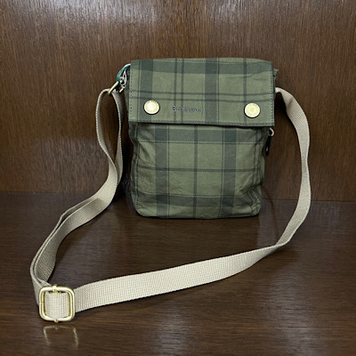 �yTRANSPORT �N���X�{�f�B�o�b�O�z261UBA0739*121